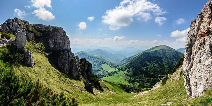 Celodenní výlet do Jánošíkových dier, na Rozsutce a do Vrátné doliny: soutěsky, kaňony, vodopády, hřebenovky