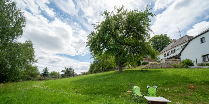  Parkovat můžete přímo před apartmány zdarma. 