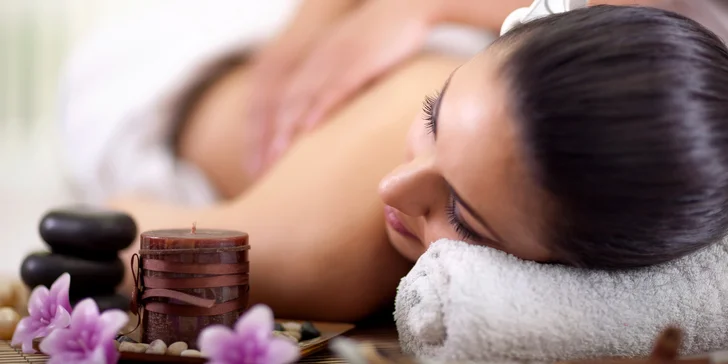 Rehabilitačně - relaxační masáž zad a šíje pro pořádnou úlevu od bolesti