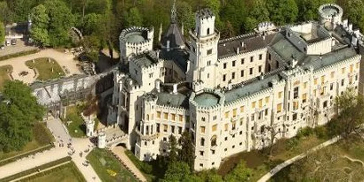 1199 Kč za dvě noci pro 2 v Sporthotelu Barborka v Hluboké nad Vltavou. Cykloturistika nebo objevování krás jižních Čech se slevou 40%!