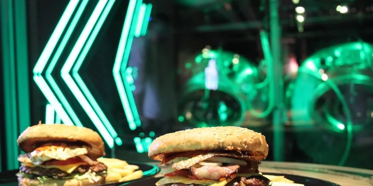 Dva 350g hamburgery Elektra a dvoje hranolky