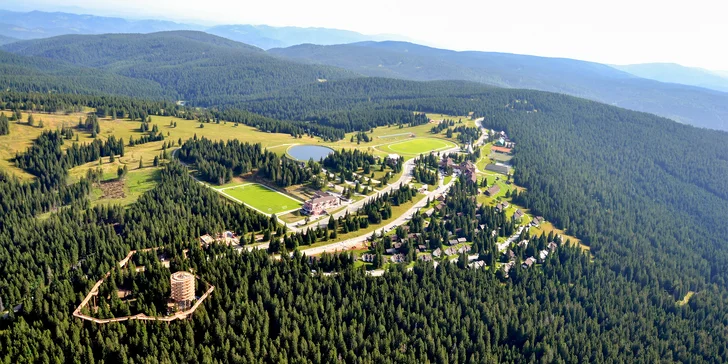Hotel nájdete v meste Rogla, uprostred pohoria Pohorje.