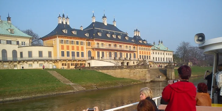 Výlet vlakem z Prahy na zámek Pillnitz a Drážďan s plavbou lodí do Pirny