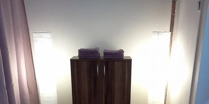 Thajské masáže dle výběru v salonu Anna Lou - délka 30 minut