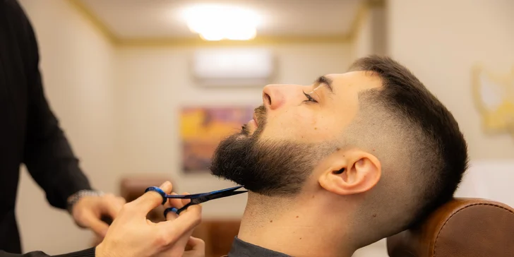 Nechajte sa rozmaznávať v rukách skúsených barberov