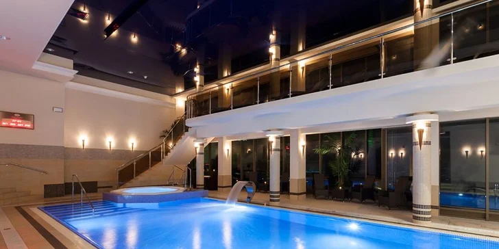 Největší parádou hotelu je jistě wellness, do kterého máte v rámci pobytu neomezený vstup.