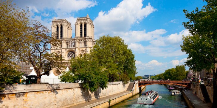 1677 Kč za celý den strávený v Paříži. Eiffelova věž, katedrála Notre-Dame, Vítězný oblouk a Invalidovna. Navštivte jedno z nejkrásnějších měst světa!