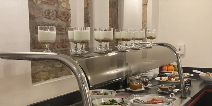 Ráno sa tešte na teplé aj studené jedlá, pečivo, cereálie a mnoho ďalšieho.