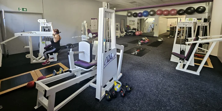 Fitness centrum je pouze pro ženy. 