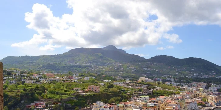 8 prosluněných dní na ostrově Ischia