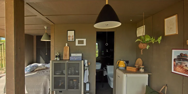 Interiér je nejenže parádně vybavený, ale snad ještě líp vypadá. 