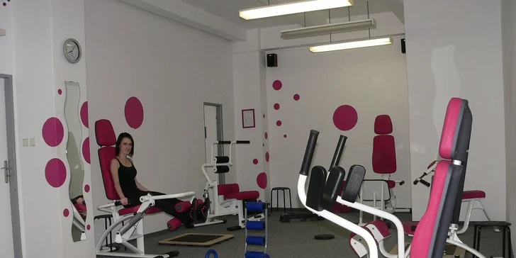 Roční členství v síti fitness center pro ženy Fit4Slim