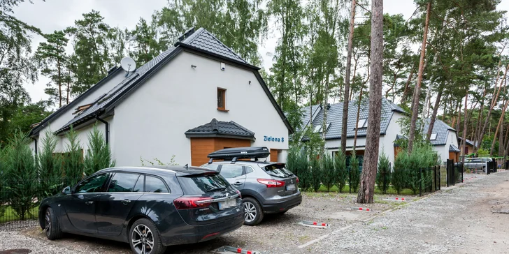 Parkovanie pri apartmánoch máte v cene.