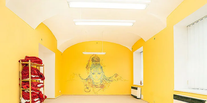 Těhotenská jóga ve známém studiu Sundari