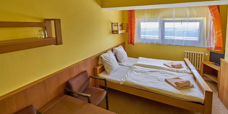 Zázemí budete mít v horském hotelu Kubát*** na Benecku.