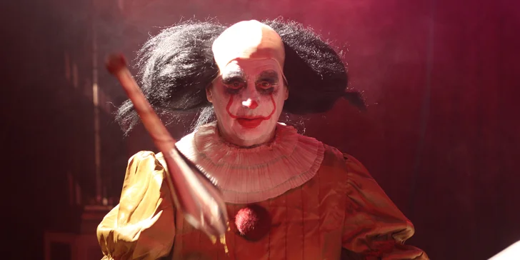 Poprvé do ČR přijíždí česko-slovenský Paranormal Cirkus Francesko Jung. Provázet vás budou šílení klauni. 