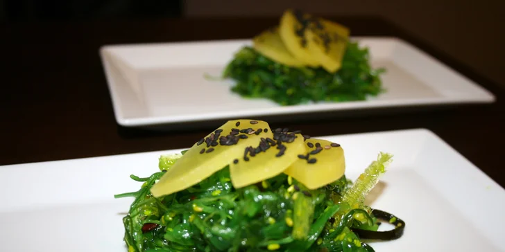 Pestré japonské menu pro dva ve Wasabi Sushi