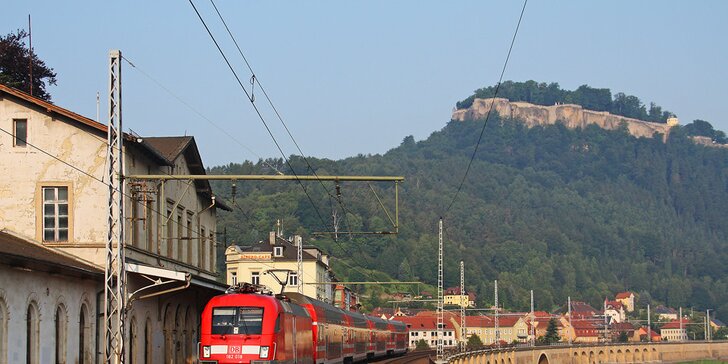 Výlet vlakem z Prahy na zámek Pillnitz a Drážďan s plavbou lodí do Pirny