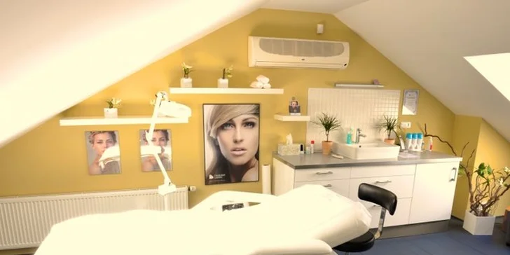 Čištění pórů bezbolestně ultrazvukem + alginátová maska + mikromasáž + úprava obočí