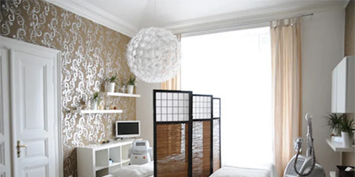 Profesionální zesvětlení zubů v salónu The One Wellness v Praze