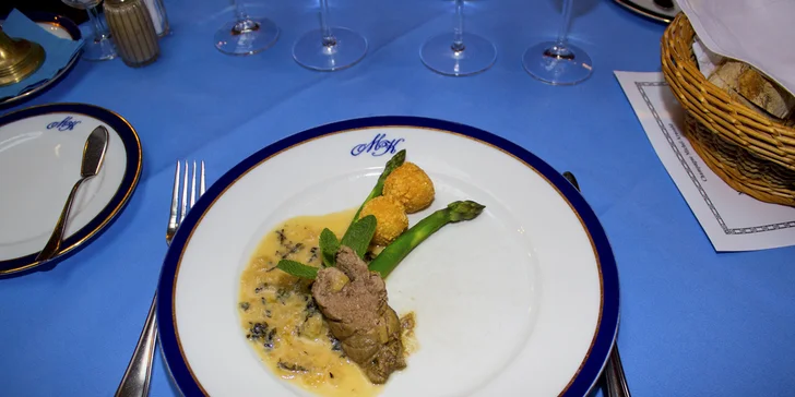 Slavnostní degustační menu pro 2 osoby v restauraci U Modré kachničky