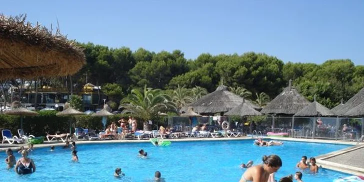 Letecký zájezd na 11 nebo 7 dní na slunnou Mallorcu. Na výběr ze 2 možností ubytování i 3 červnových termínů. Letenka v ceně.