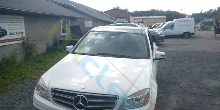Mobilní čištění interiéru a ruční mytí osobních vozů všech značek u vás