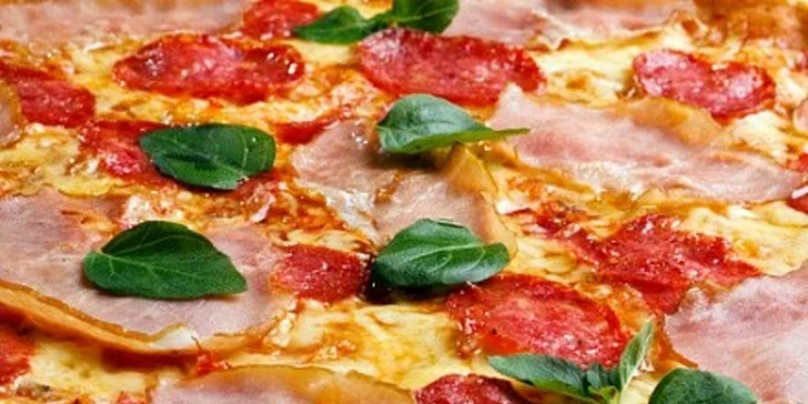 2 vynikající křupavé pizzy dle vlastního výběru