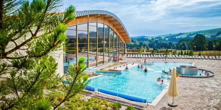 Aquapark Terma Bania leží jen 300 m od penzionu.