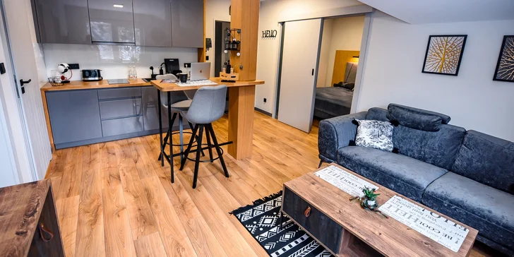 Luxusný pobyt v moderne zariadenom apartmánovom dome v Krynici-Zdrój s neobmedzeným vstupom do sauny