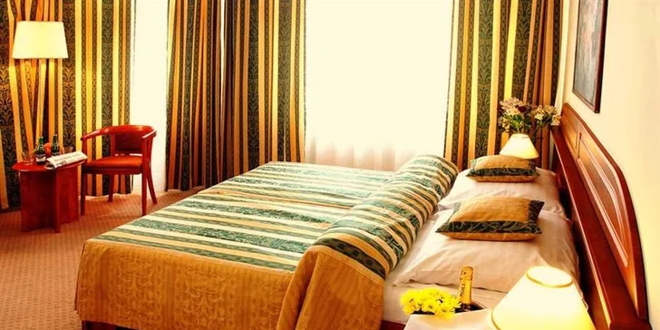 Romantický pobyt pro dva v secesním hotelu v Praze