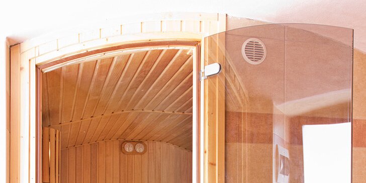Naprosté soukromí v sauně a vířivce pro 2-4 osoby