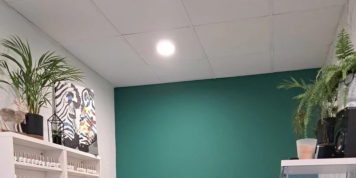 Rezervujte si svoj termín a odchádzajte s pocitom sebaistoty od hlavy až po päty.