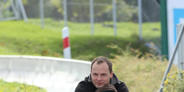 2 jízdy na bobové dráze Prosek za skvělou cenu