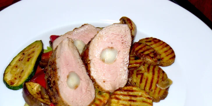Tříchodové menu pro dva v restauraci Zlaté časy