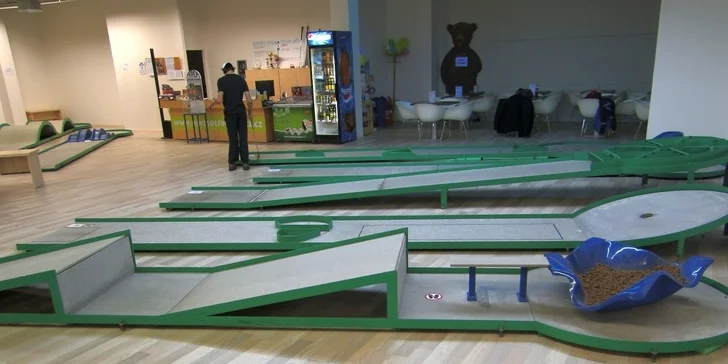 Minigolf na 1,5 hodiny včetně zapůjčení vybavení