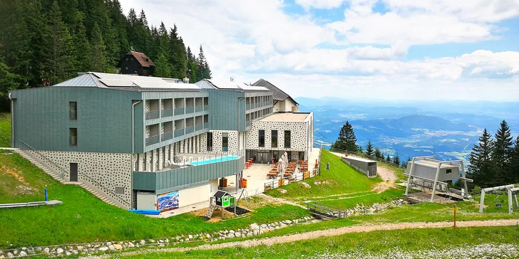 Pobyt ve slovinských Alpách s polopenzí, jízdou lanovkou a wellness