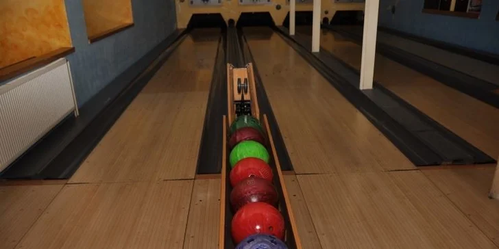 Pronájem dráhy v Bowling Baru na 60 minut