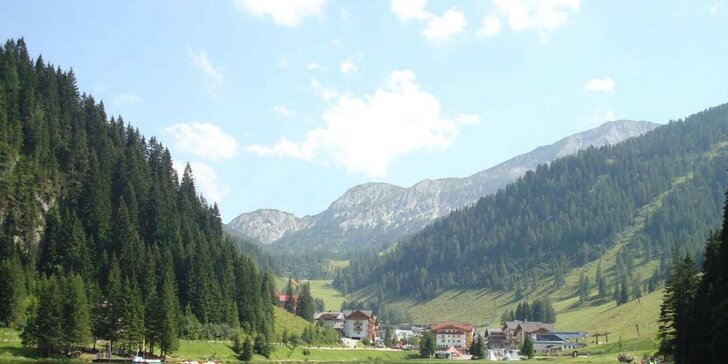 Pronájem prostorných apartmánů ve Flachau v rakouských Alpách