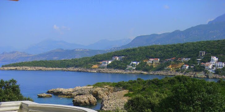 Dovolená ve studiu s vlastní pláží v Černé Hoře