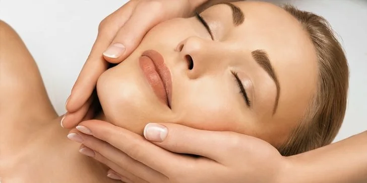 Manuální facelifting