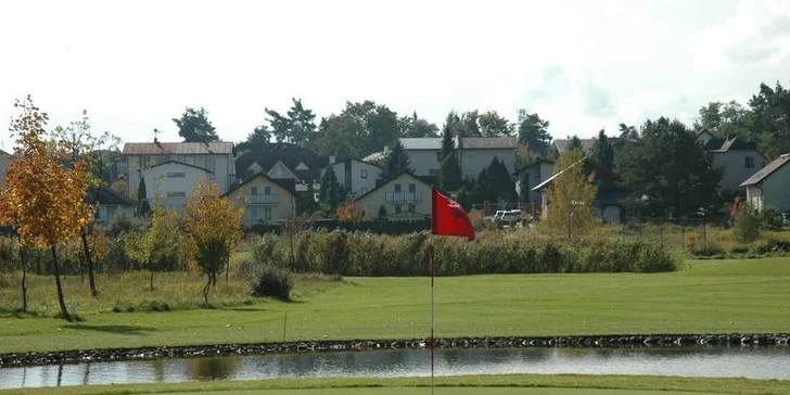 Parádní golfový víkend pro dva v Hradci Králové