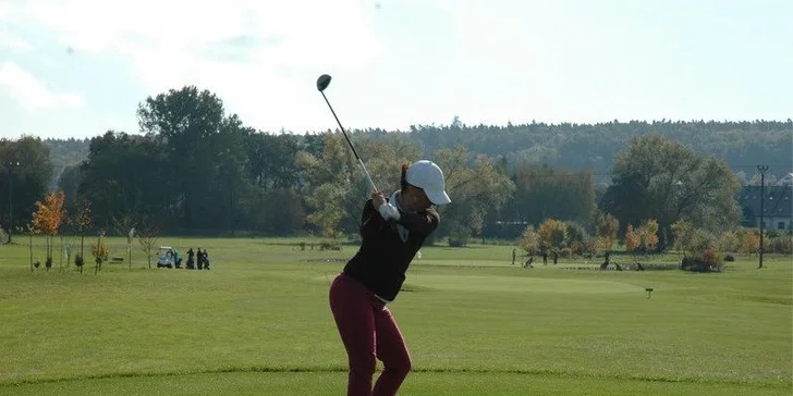 Parádní golfový víkend pro dva v Hradci Králové