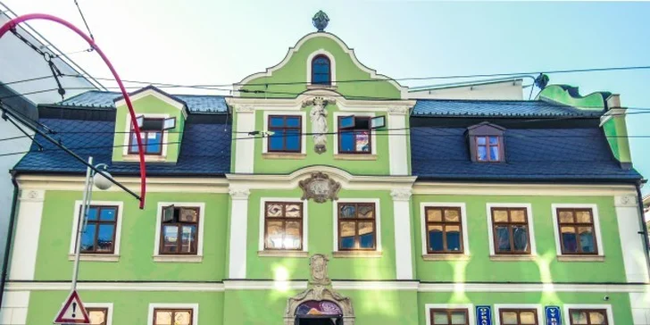 Dvě libovolné křupavé pizzy dle výběru u Zeleného stromu