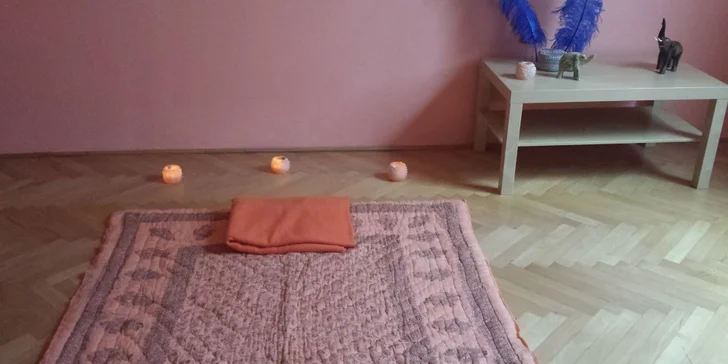 Hodina smyslné tantra masáže „Umění doteku“
