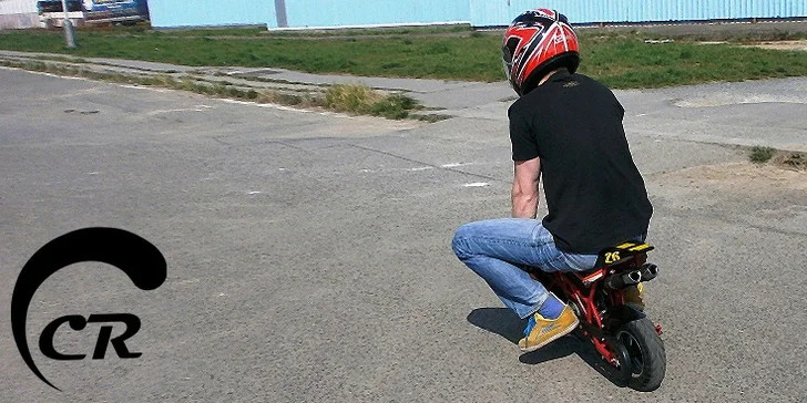 Adrenalinová jízda na minibiku - parádní zábava pro dospělé na 12 hodin