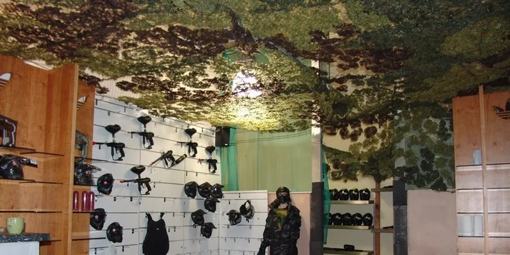 2 hodiny indoor paintballu na Václavském náměstí