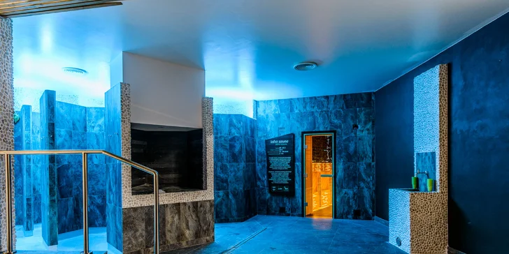 Do saunového světa mohou pouze osoby starší 18 let. 