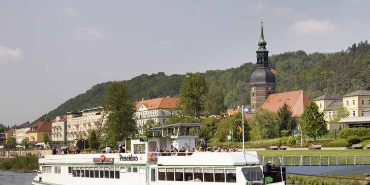 Adventní výlet do Drážďan: autobusem do Hřenska, odtud lodí a domů autobusem