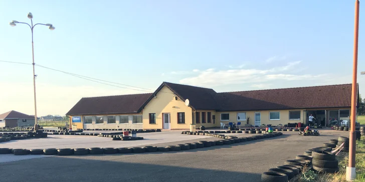 Dráhu budete mít rovnou pod nosem.